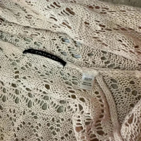 Tahari Size XS Oversized Open Knit Cardigan Sweater Top Light Pink Color - Picture 4 of 8